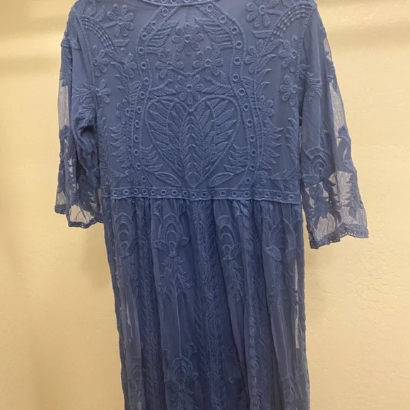 Maternity dress - Picture 2 of 3